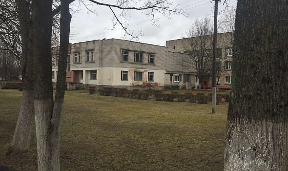 Здание амбулатории, аг. Довск, ул. Советская, 4В