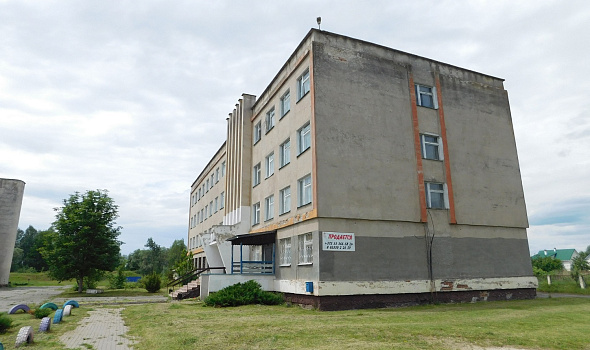 Здание общежития, г. Петриков