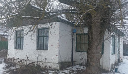Здание библиотеки, д. Маковье, ул. Советская, 19