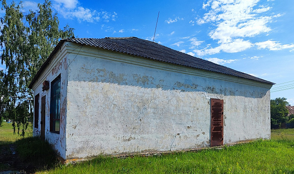 Здание магазина, д. Березки