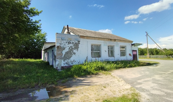 Здание магазина, Мозырский район, Криничный с/с, д. Бибики, ул. Советская, 75