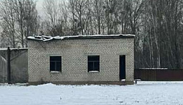 Здание мехмастерских, д. Старокрасное