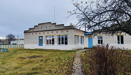 Здание детского сада, д. Дербин, ул. Садовая, 24