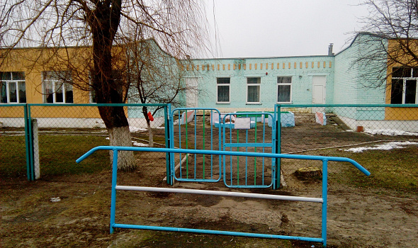 Здание детского сада, аг. Грабов, ул. Молодёжная, д. 12