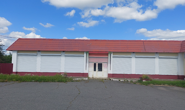 Часть здания торгового комплекса, кафе, д. Белица, ул. Советская, 18А