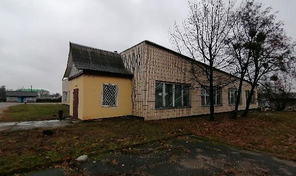 Здание магазина "Хозтовары", г.п. Октябрьский 