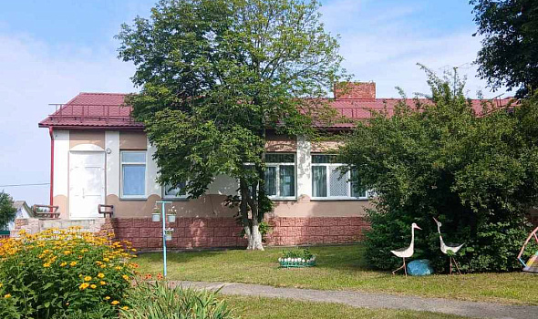Здание детского сада, аг. Кузьминичи, ул. Советская, 75