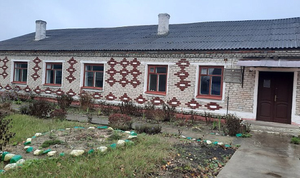 Детский сад-начальная школа, д. Велавск, ул. Садовая, 4