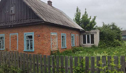 Здание нежилое, г. Ельск, ул. Ленинская, 104
