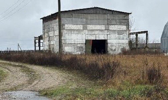 Здание зерносклада, д. Прудок