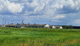 3 здания коровника, Калинковичский р-н, аг. Савичи