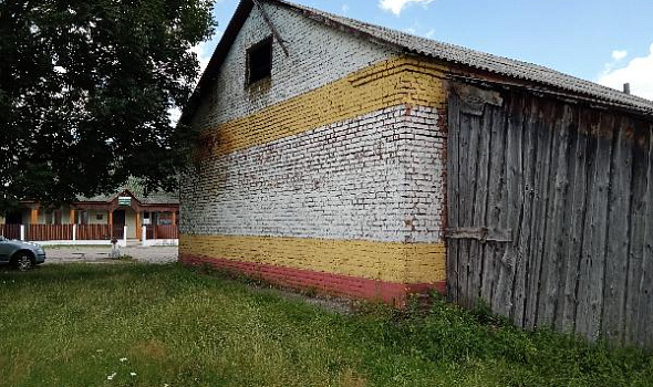 Здание магазина, д. Грабов