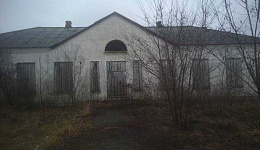 Здание школы, д. Белановичи, ул. Первомайская, 13