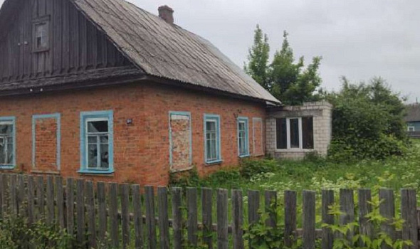 Здание нежилое, г. Ельск, ул. Ленинская, 104
