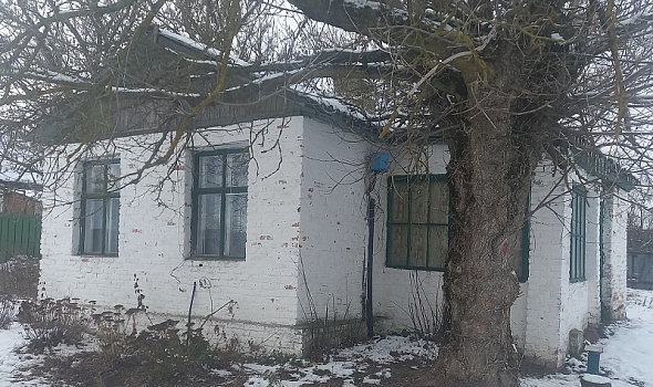 Здание библиотеки, д. Маковье, ул. Советская, 19